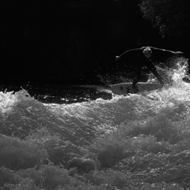 2019-08-Eisbach-96.jpg